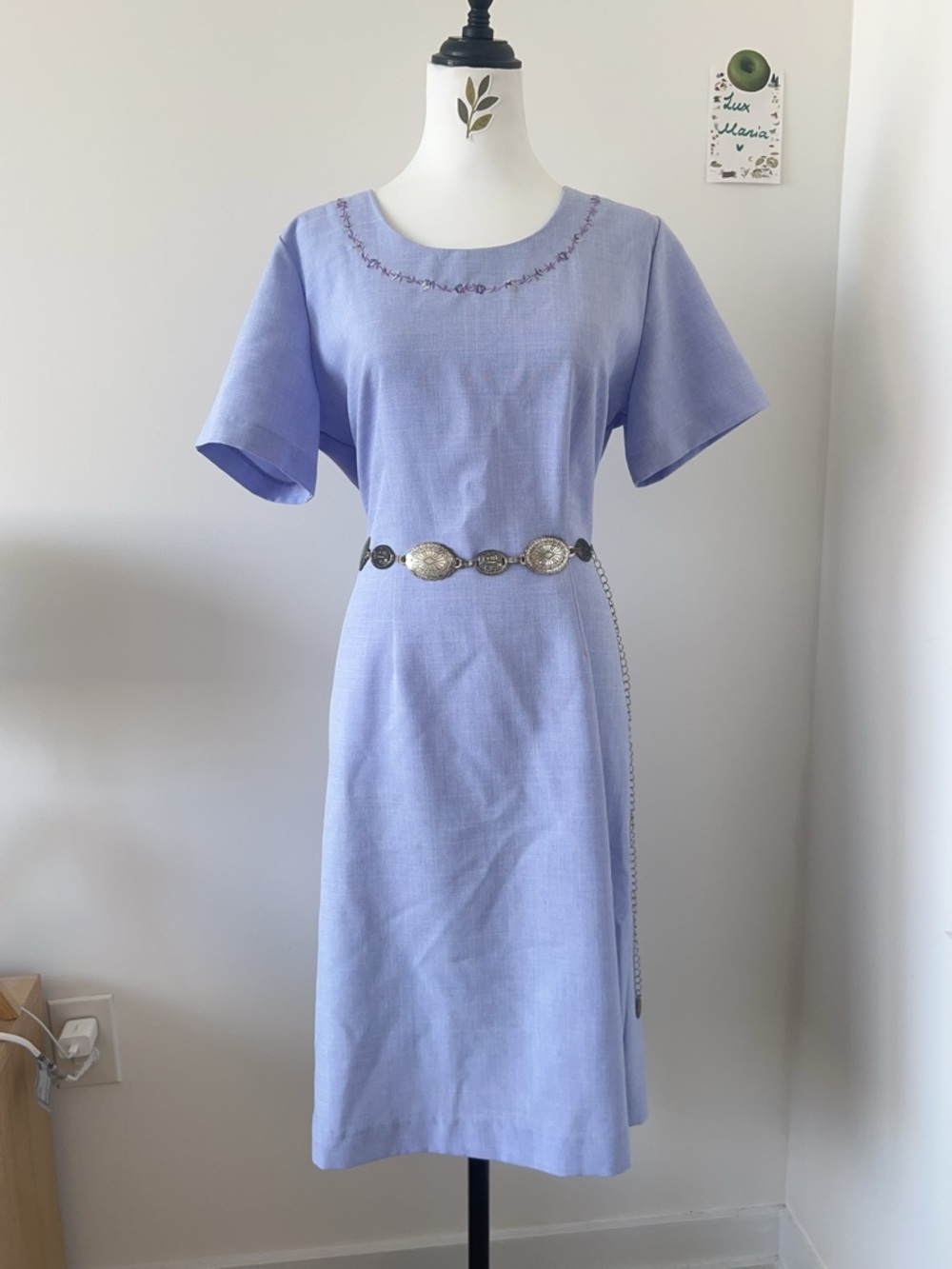 Vintage Blair Boutique Lilac Floral Embroidered Neckline Shift Dress Size 12